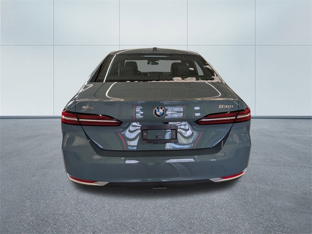 Used 2025 BMW 530i xDrive Sedan