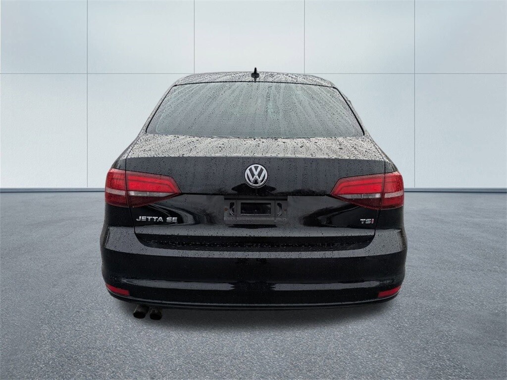 2017 Volkswagen Jetta 1.4T SE photo 3