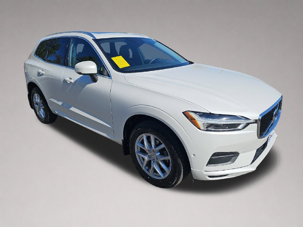 Used 2018 Volvo XC60 Momentum with VIN YV4102RK6J1080319 for sale in Lenox, MA