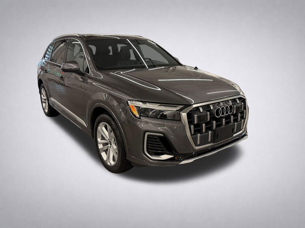 2025 Audi Q7 55 Premium quattro Tiptronic's photo