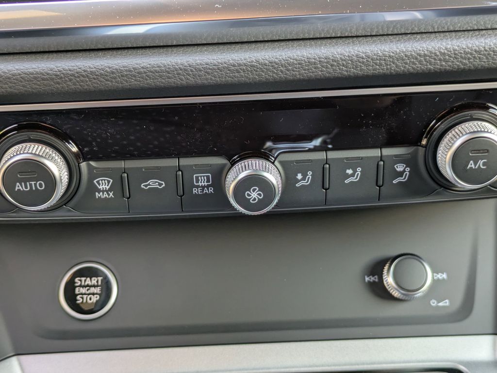 2025 Audi Q3 S Line Premium - Photo 27