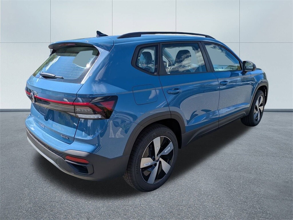 2025 Volkswagen Taos S photo 3