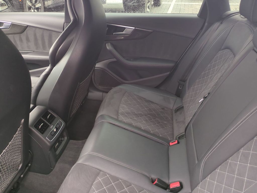 2023 Audi S4 Premium Plus - Photo 32