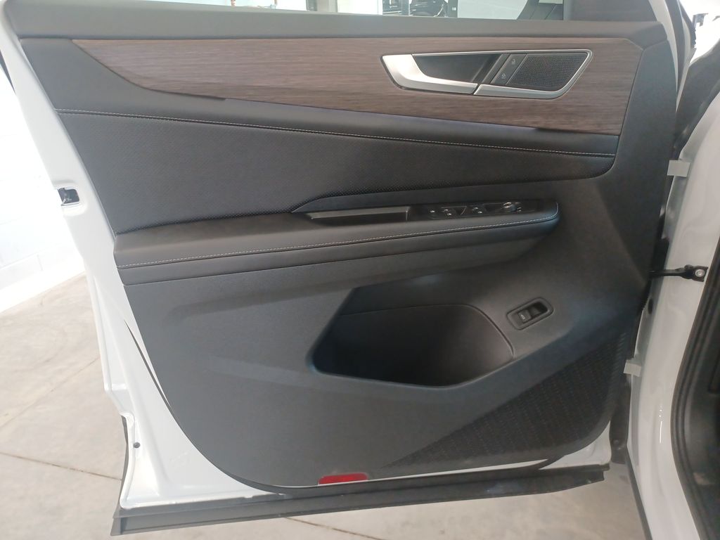 2026 Volkswagen Atlas SEL - Photo 10