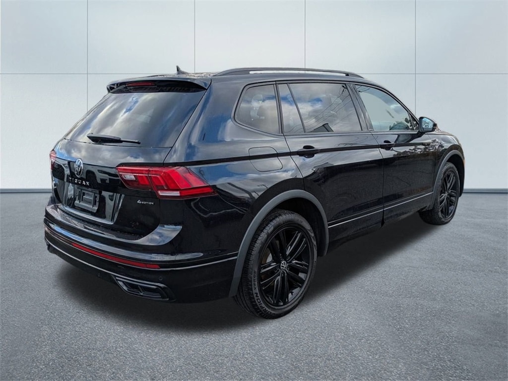 Used 2022 Volkswagen Tiguan 2.0T SE R-Line Black SUV