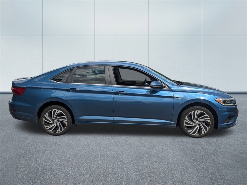 Used 2021 Volkswagen Jetta SEL Premium with VIN 3VWG57BU6MM028328 for sale in Pittsfield, MA