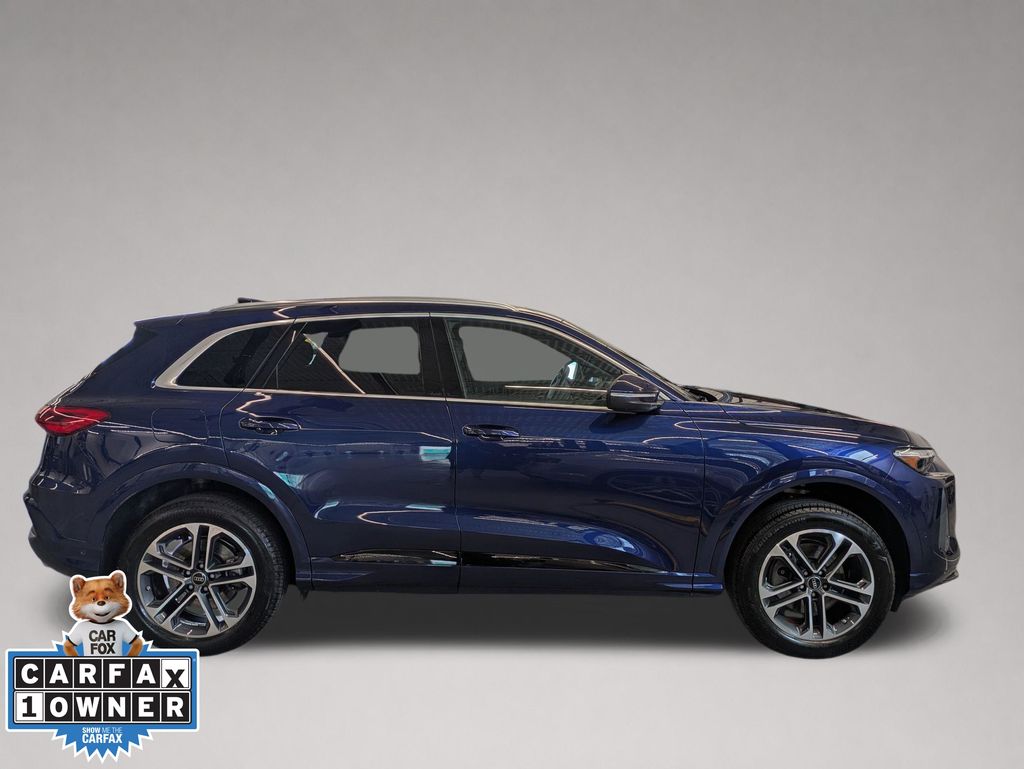 2025 Audi Q5 Premium Plus - Photo 3
