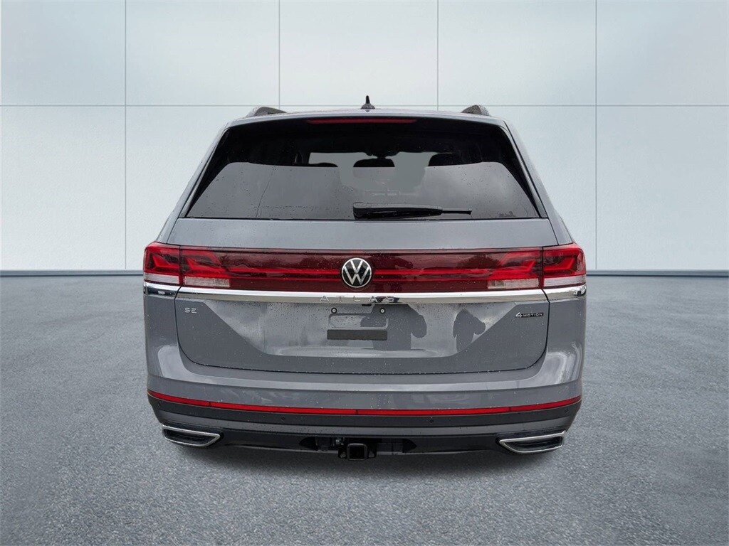 2025 Volkswagen Atlas SE Technology photo 3