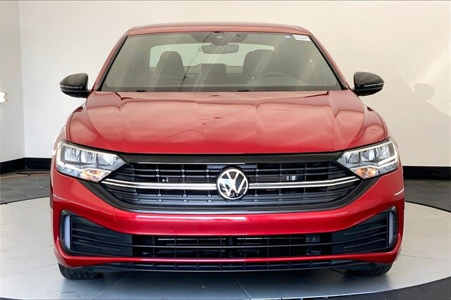 2024 Volkswagen Jetta 1.5T photo 3