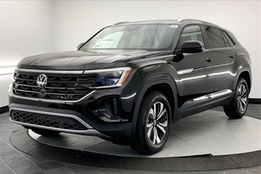 New 2026 Volkswagen Atlas Cross Sport 2.0T SE SUV