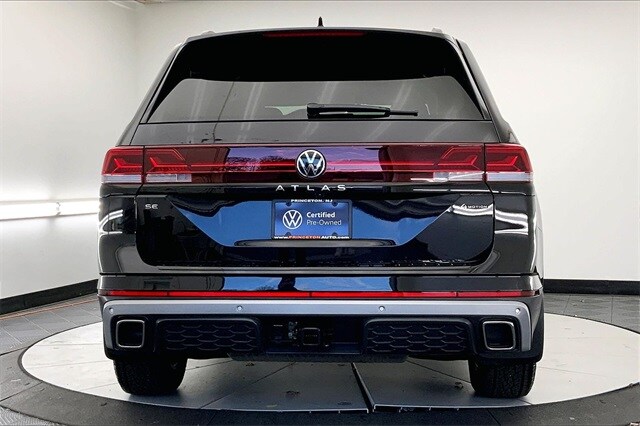 2025 Volkswagen Atlas Peak Edition SE photo 4