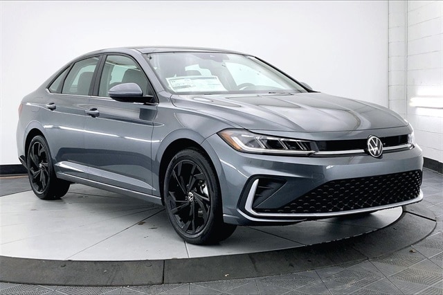 2026 Volkswagen Jetta SE's photo