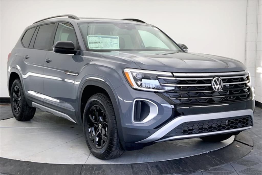 New 2026 Volkswagen Atlas 2.0T Peak Edition SUV
