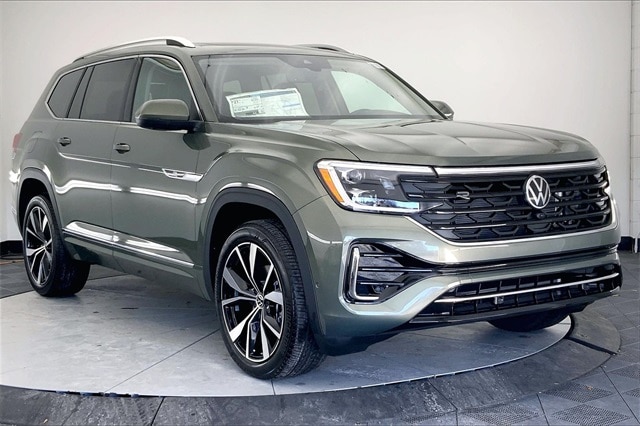 2026 Volkswagen Atlas SEL Premium R-Line's photo