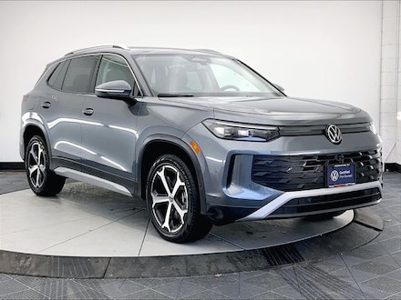 2025 Volkswagen Tiguan 2.0T SE SUV