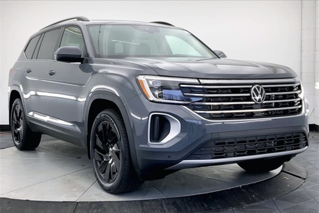 New 2026 Volkswagen Atlas 2.0T SE w/Technology SUV
