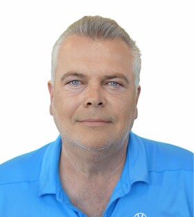 Staff member Russell Sabine from 693e3d2c2a1c