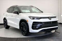 2026 Volkswagen Tiguan 2.0T SE R-Line Black SUV