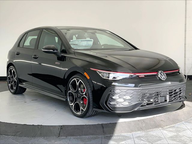 2026 Volkswagen Golf GTI Autobahn