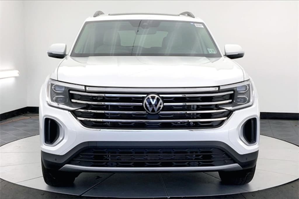 New 2026 Volkswagen Atlas 2.0T SE w/Technology SUV