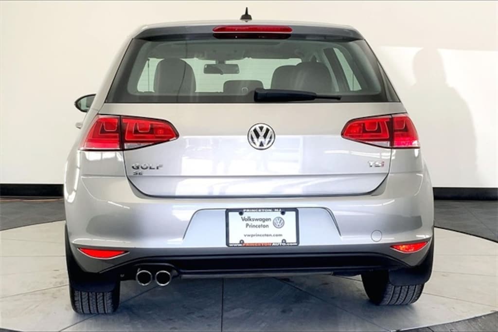 Used 2017 Volkswagen Golf TSI Hatchback