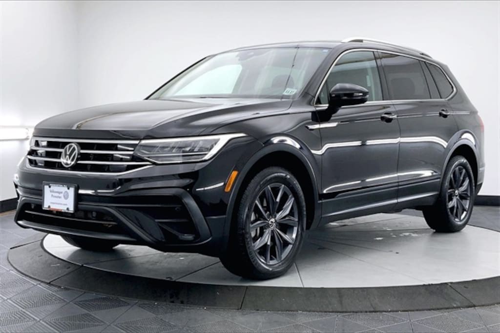 Used 2023 Volkswagen Tiguan 2.0T SE SUV