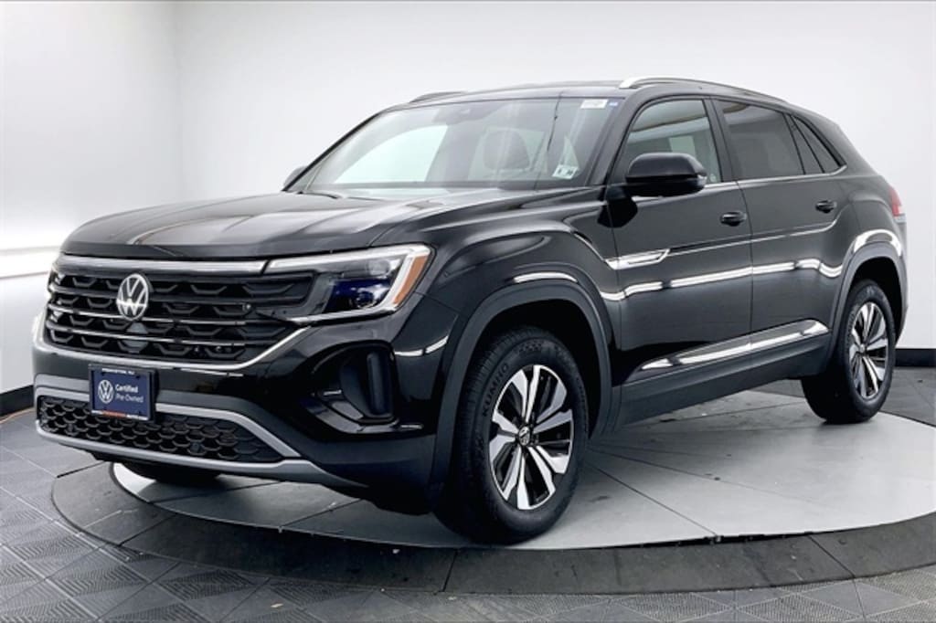 Used 2025 Volkswagen Atlas Cross Sport 2.0T SE SUV
