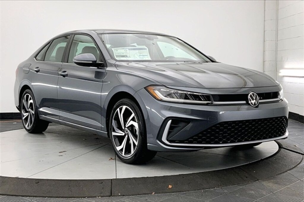 New 2026 Volkswagen Jetta 1.5T SEL Sedan