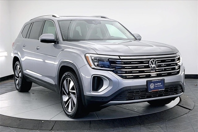 2025 Volkswagen Atlas SEL's photo