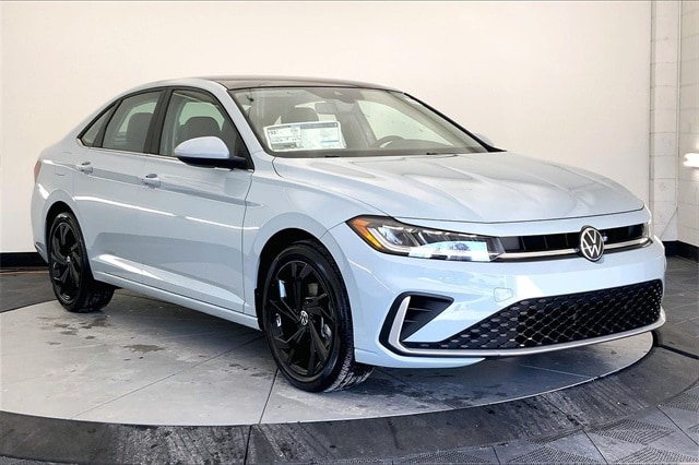 2026 Volkswagen Jetta SE's photo