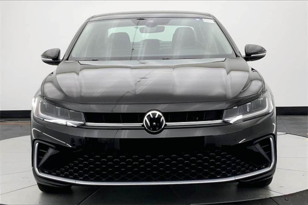 Certified 2025 Volkswagen Jetta 1.5T SEL Sedan