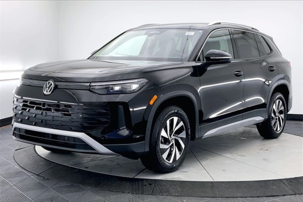 New 2026 Volkswagen Tiguan 2.0T S SUV