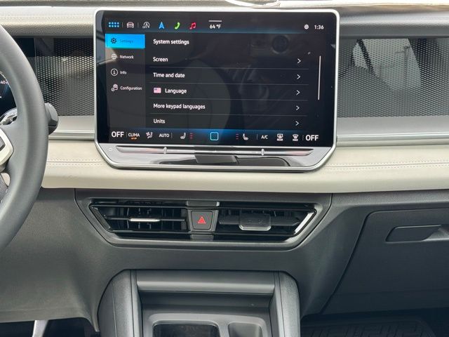 2025 Volkswagen Tiguan SE - Photo 15