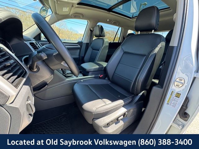 2023 Volkswagen Atlas SE w/Tech - Photo 34