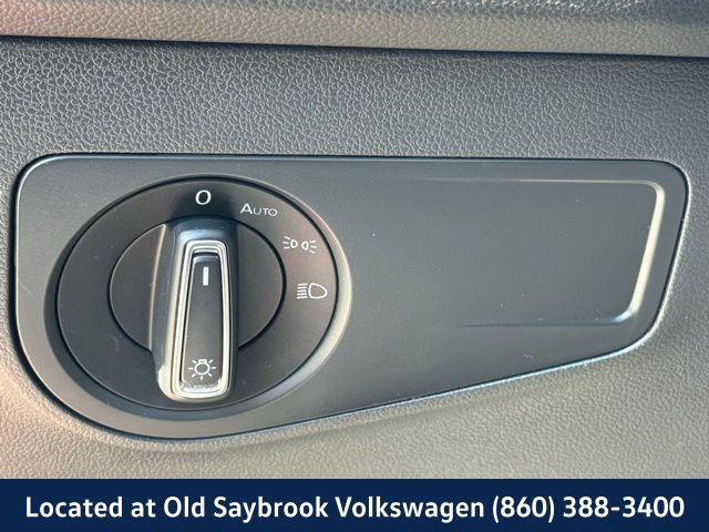 2022 Volkswagen Tiguan SE - Photo 32