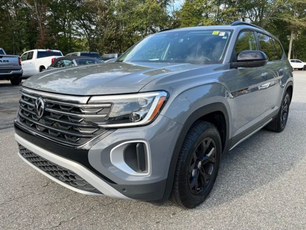 Certified 2024 Volkswagen Atlas 2.0T Peak Edition SE w/Technology SUV