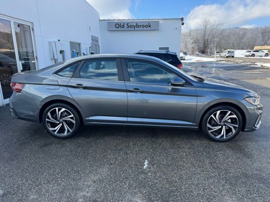 New 2026 Volkswagen Jetta 1.5T SEL Sedan