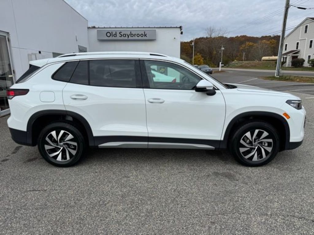 New 2026 Volkswagen Tiguan 2.0T S SUV