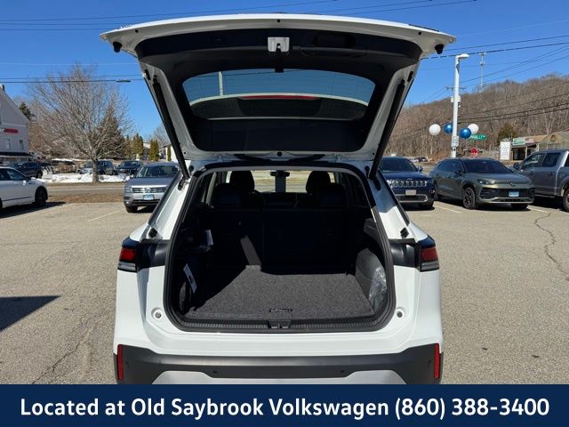2025 Volkswagen Tiguan SE - Photo 20