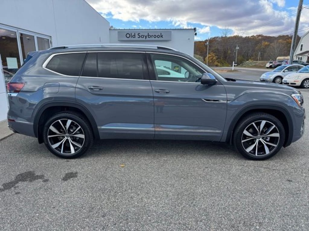 New 2026 Volkswagen Atlas 2.0T SEL Premium R-Line SUV
