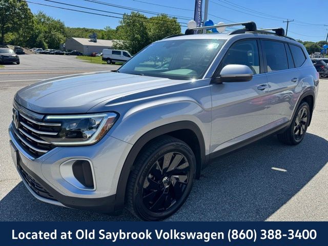 2024 Volkswagen Atlas 2.0T SE w/Tech 4MOTION's photo