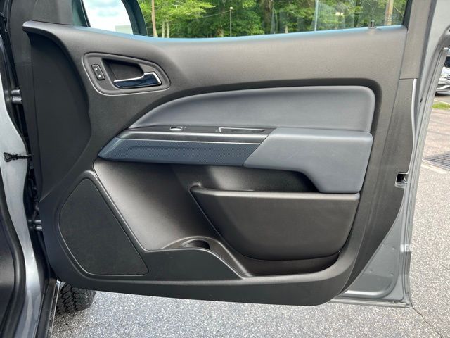 2022 Chevrolet Colorado Z71 - Photo 24
