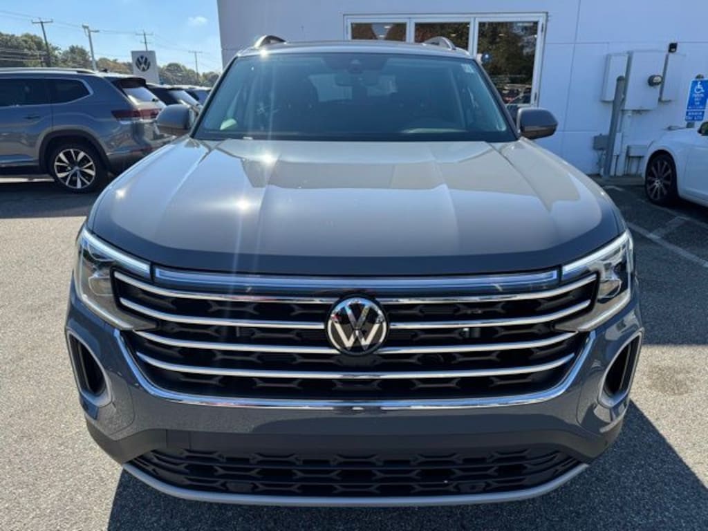 New 2026 Volkswagen Atlas 2.0T SE w/Technology SUV