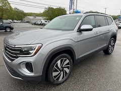 2026 Volkswagen Atlas SE w/Technology SUV