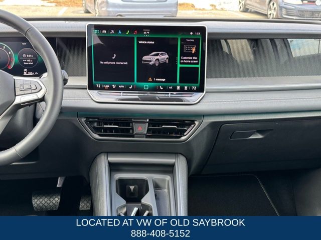 2025 Volkswagen Tiguan SE - Photo 14