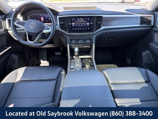 2023 Volkswagen Atlas SE w/Tech - Photo 16