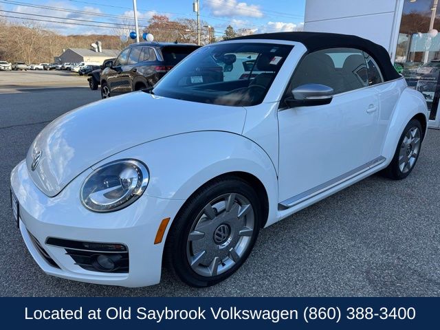 2014 Volkswagen Beetle 2.0's photo