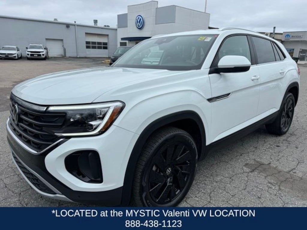 Used 2025 Volkswagen Atlas Cross Sport 2.0T SE w/Technology SUV