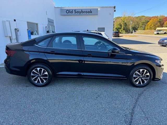 2026 Volkswagen Jetta 1.5T S photo 2