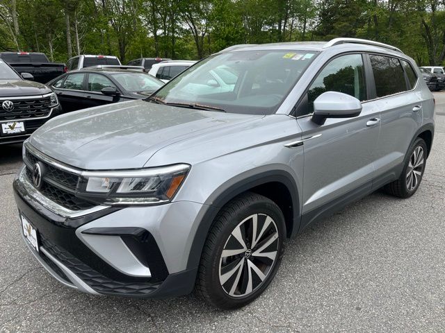 Certified 2022 Volkswagen Taos SE with VIN 3VVWX7B20NM056815 for sale in Mystic, CT